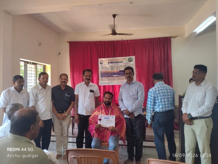 ಕಾರ್ಕಳ:ಮಹಾತ್ಮ ಗಾಂಧಿ ರಾಷ್ಟ್ರೀಯ ಗ್ರಾಮೀಣ ಉದ್ಯೋಗ ಖಾತರಿ ಯೋಜನೆಯಲ್ಲಿ ಸ್ವಾವಲಂಬಿ ಜೀವನ ನಡೆಸಿದವರಿಗೆ ಸನ್ಮಾನ