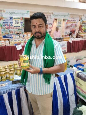 ಸ್ವ ಉದ್ಯೋಗದ ಬಾಗಿಲು ತೆರೆದ ದೇಶೀ ತುಪ್ಪ:ಗೋ ಆಧಾರಿತ ಉತ್ಪನ್ನಗಳೇ ಇವರ ಕೈ ಹಿಡಿಯಿತು!